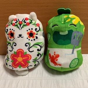 Cats Vs Pickles Pair - Catalina and Dilbert